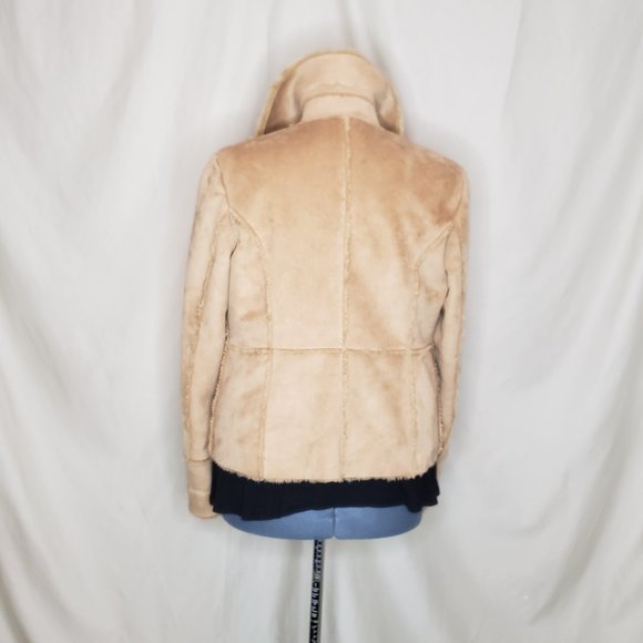 NYC and CO Faux Shearling Furry Jacket - Picture 10 of 15